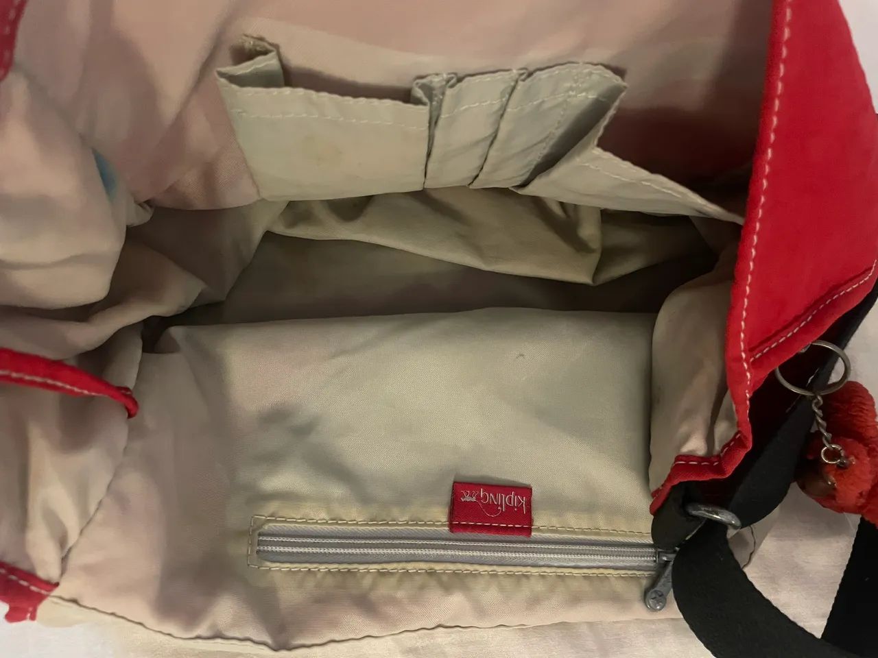Bolsa Kipling Original vermelha  - Foto 5
