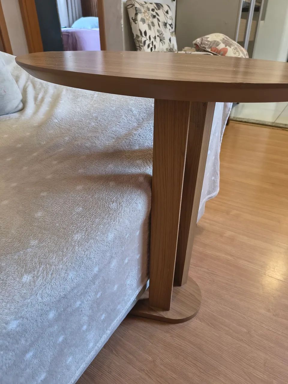 Mesa Lateral em MDF 60 cm Freijó  - Foto 4