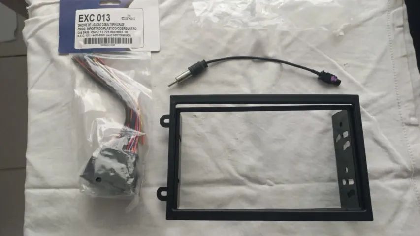 Moldura Multimidia Onyx 1º geração+cabos antena e multimidia.