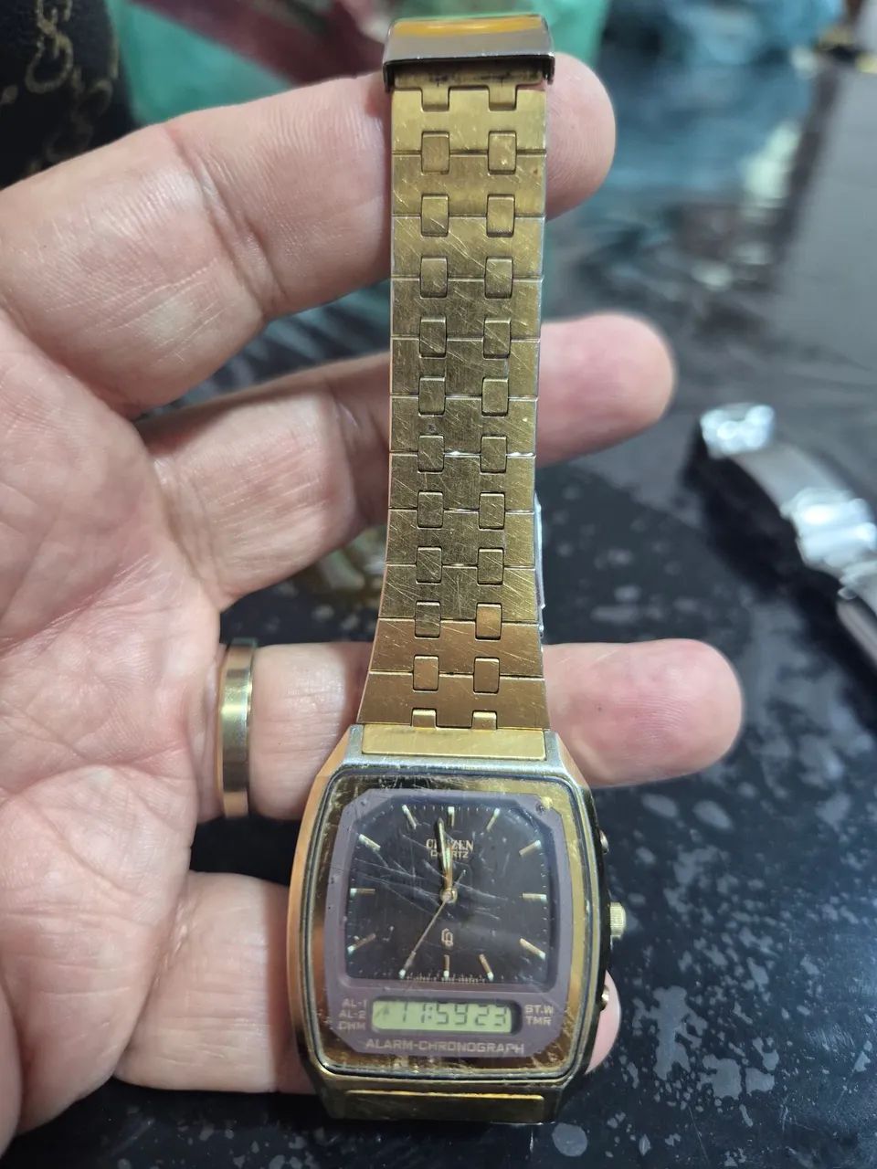 Relógio CITIZEN ALARM CHRONOGRAPH DOURADO - FUNCIONA PERFEITAMENTE