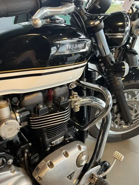 Triumph Bonnevile SPEEDMASTER - Foto 2