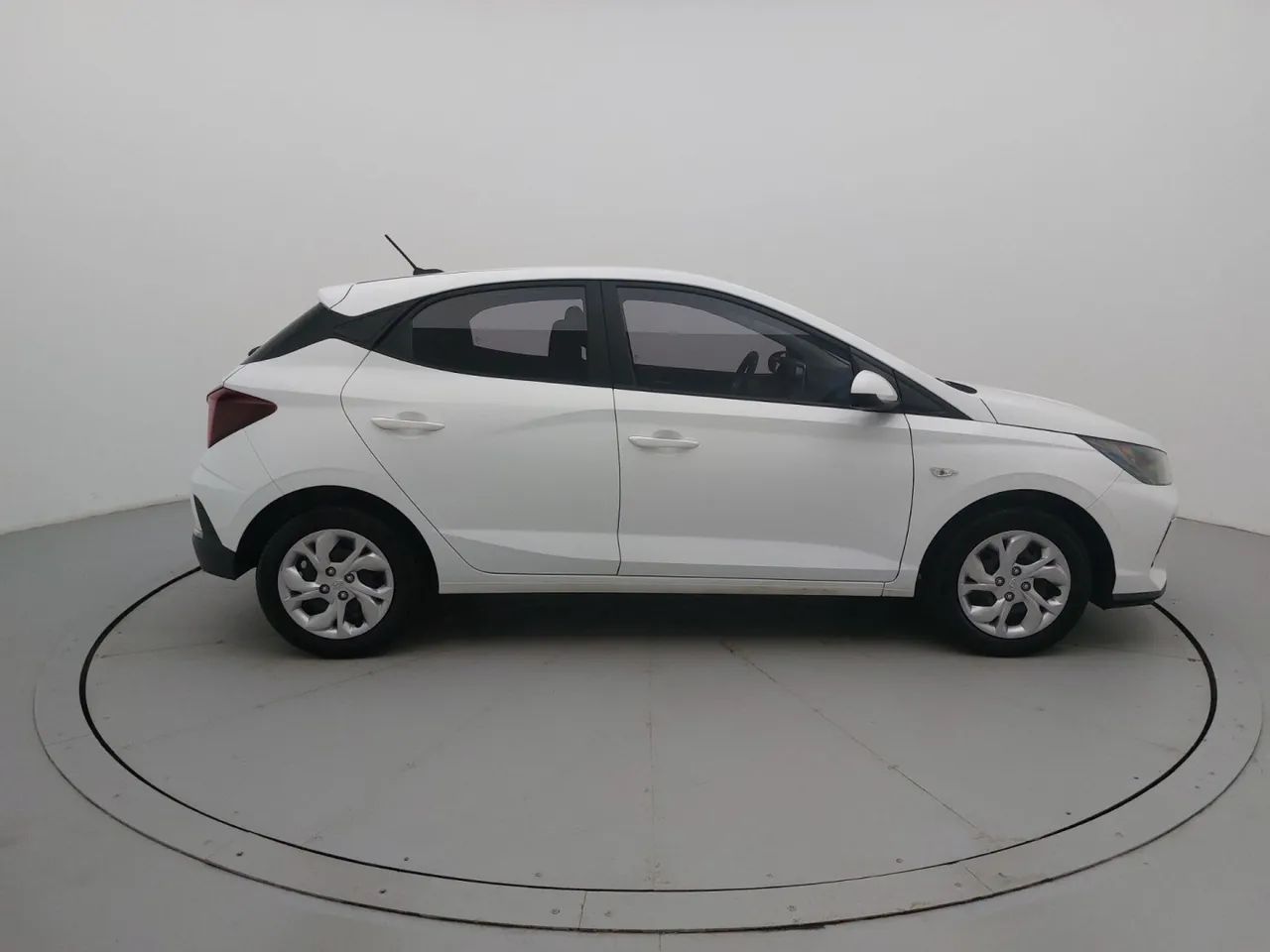 Hyundai HB20 Comfort 1.0 Flex 12V Mec., foto 6 de 18