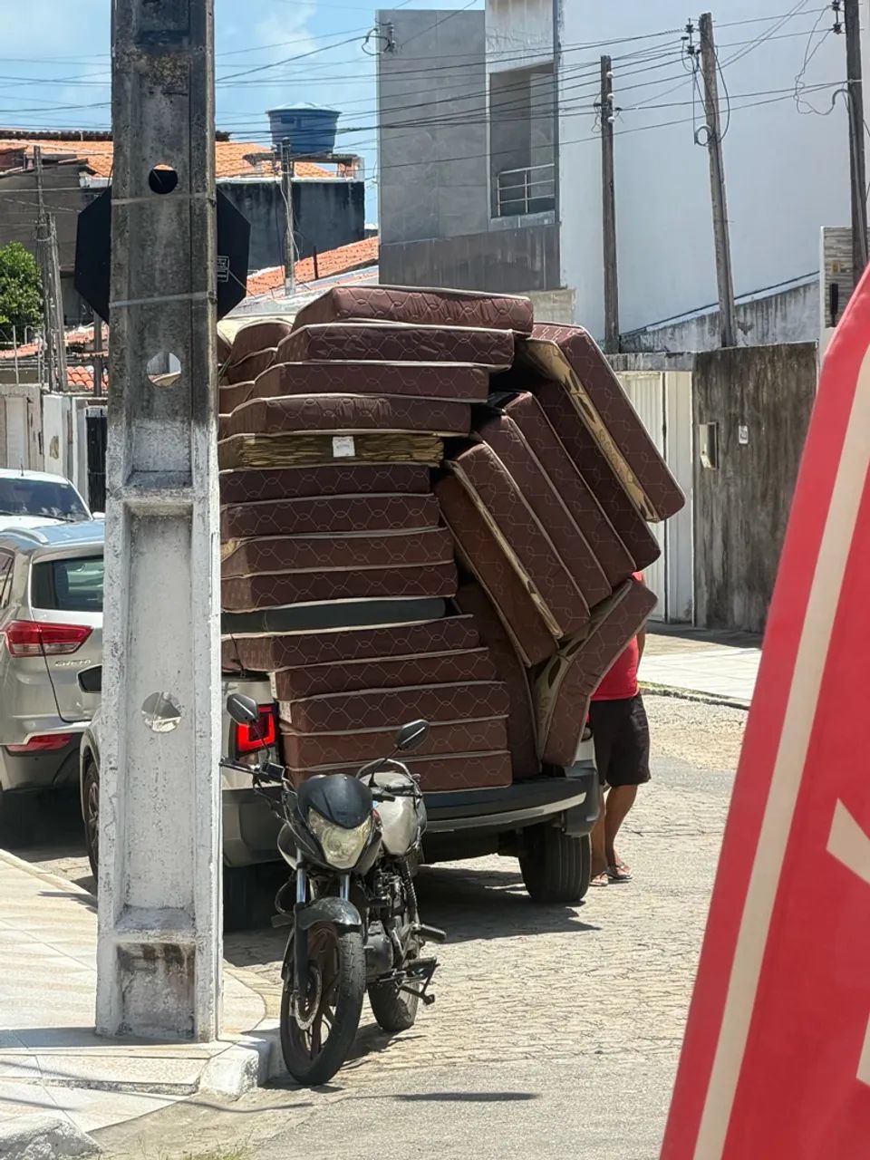 Colchão Solteiro D28 Novinho Preço da Unidade