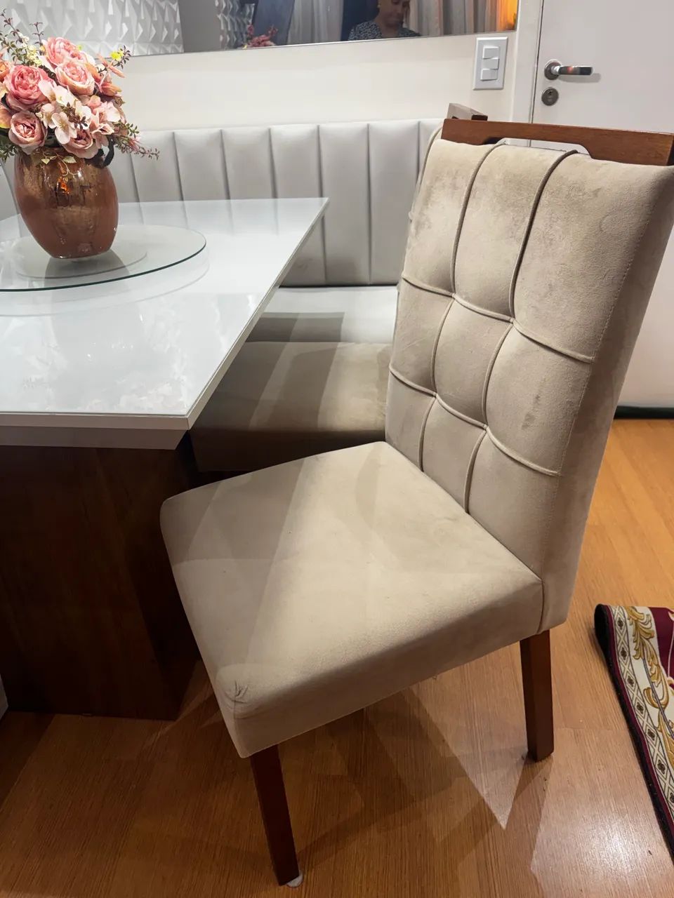 Mesa de jantar com duas cadeiras - Foto 3