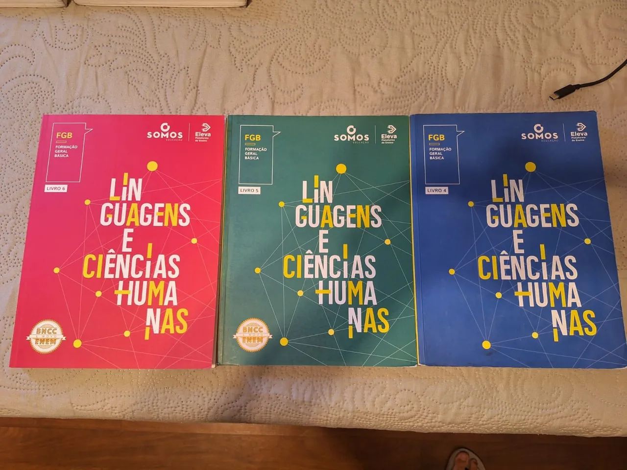 Apostilas/Livros Sesi 2°ano Ensino Médio Ômega  - Foto 2