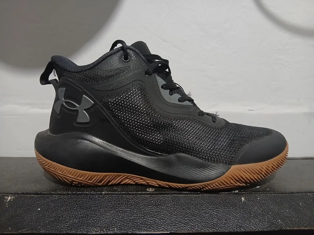 basqueteira under armour