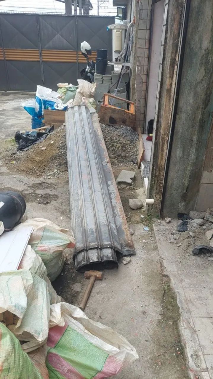 Porta de enrolar com fechadura chaves comércio  - Foto 6