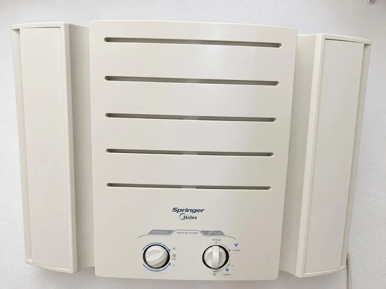 Ar Condicionado Midea 7000 BTUs de caixa 