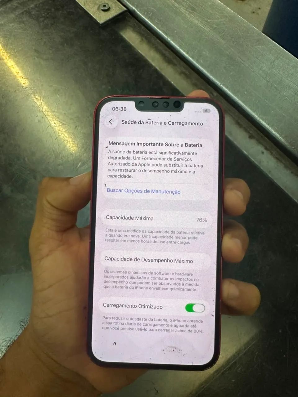 iPhone 13 Red - Foto 4
