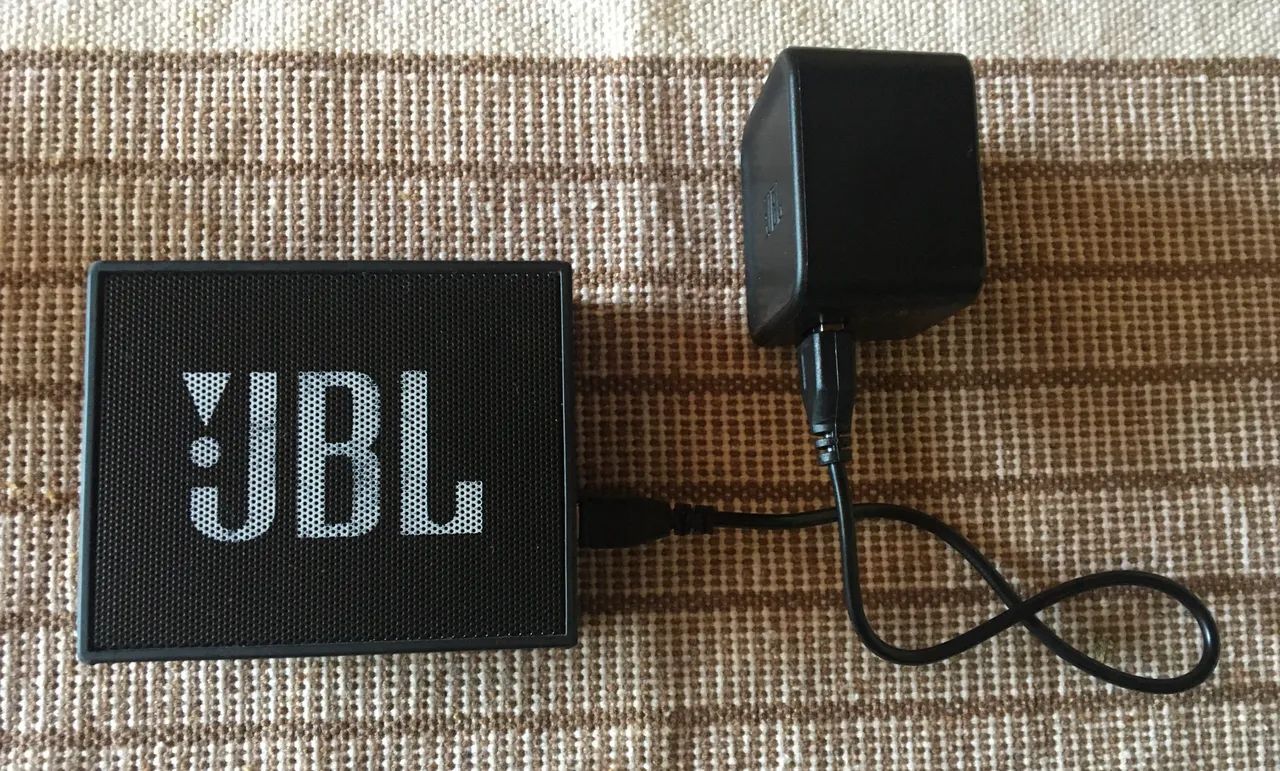 Caixa de som JBL