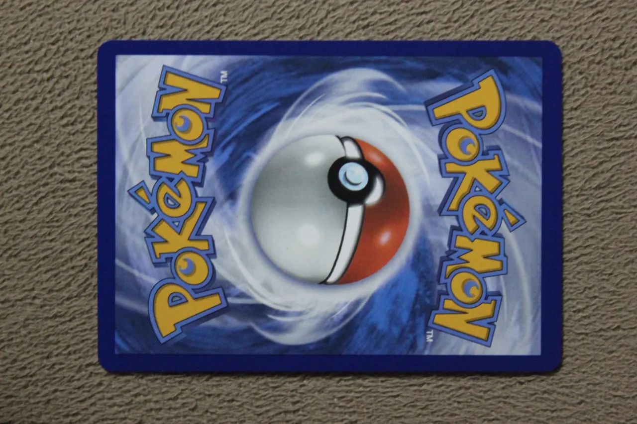 Carta pokémon - Maca noturna - Foto 2
