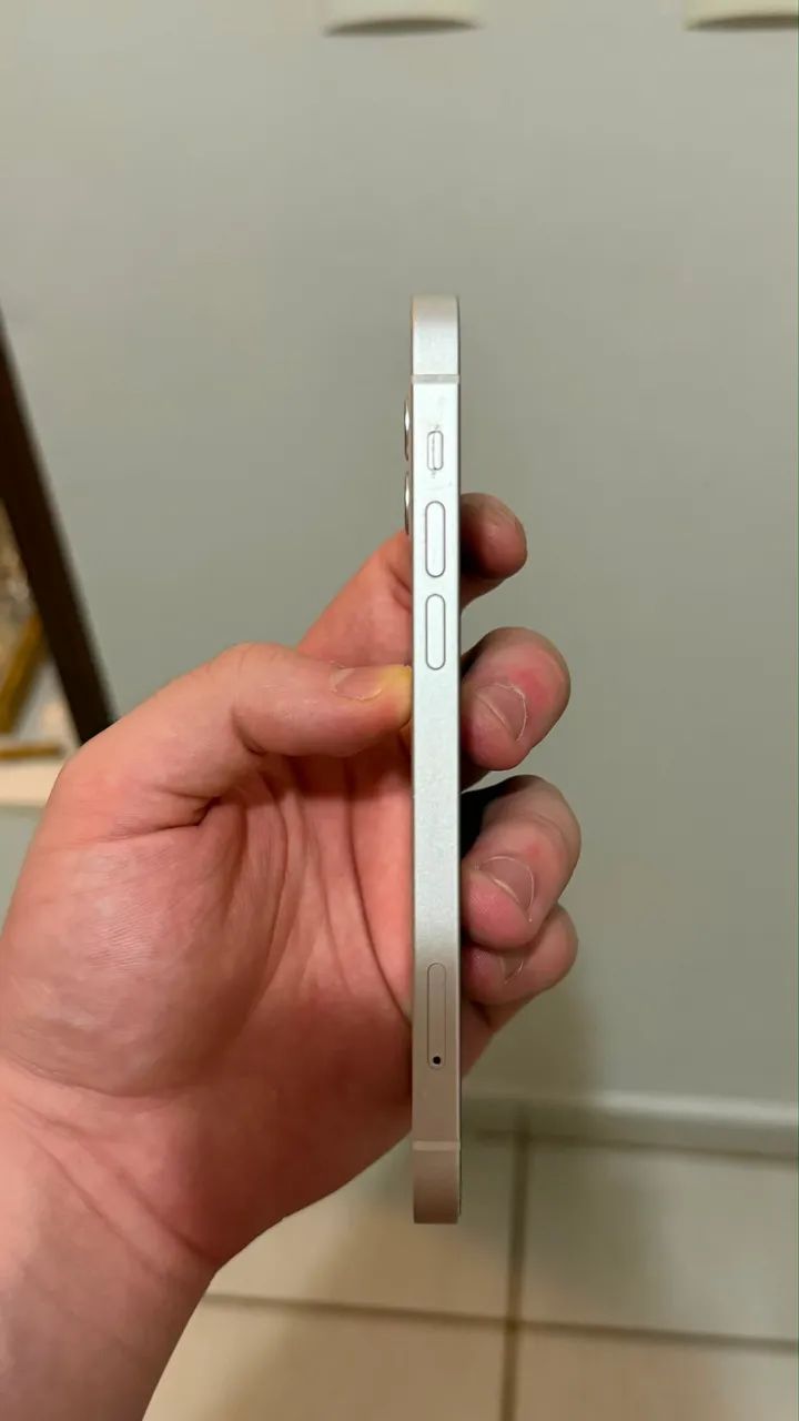 iPhone 12 64GB Branco - Extremamente Conservado - Caixa Original - Foto 2