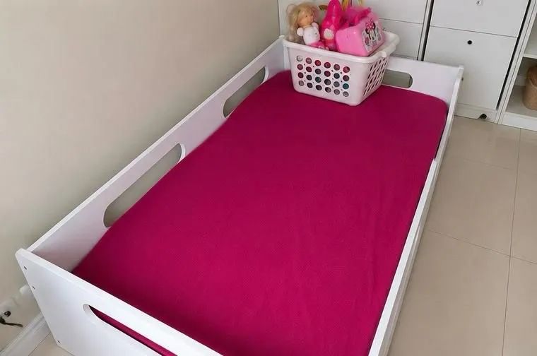 Cama infantil, para sair logo