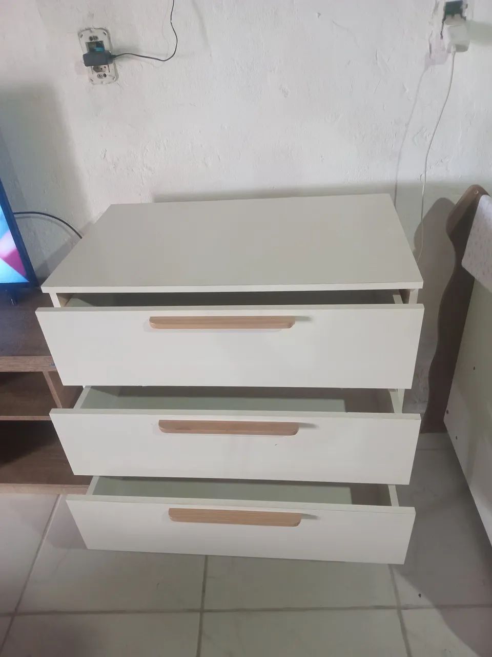 Vendo cômoda 200 - Foto 2