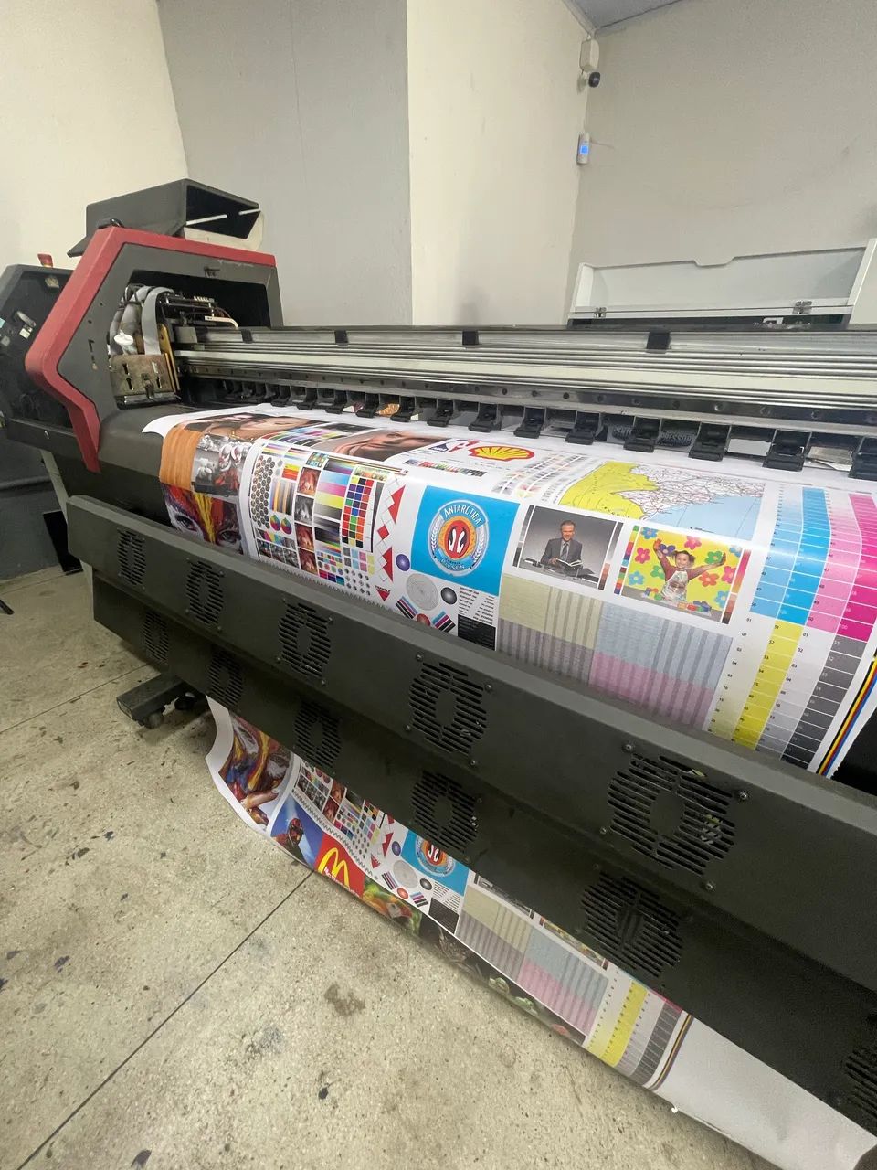 Plotter de impressão alto formato 320cm konica 512 - Foto 2