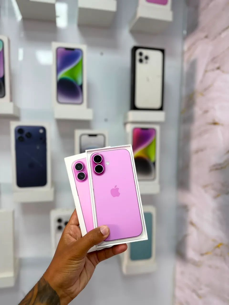iPhone 16 - 128GB ( Seminovo) 