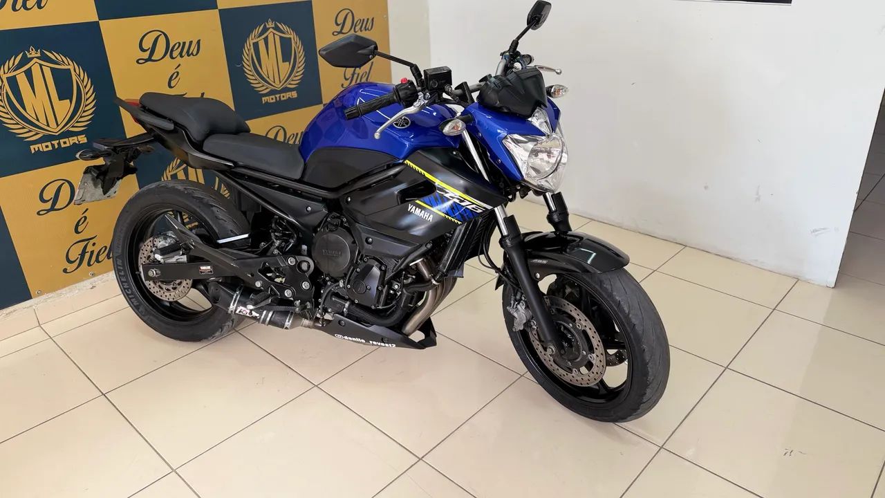 XJ6 2018 - Foto 4