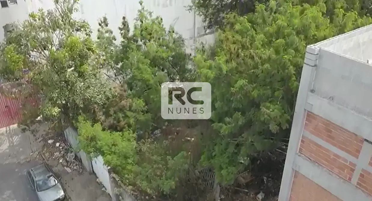 Terreno com aproximadamente 600 m² de área - Foto 4