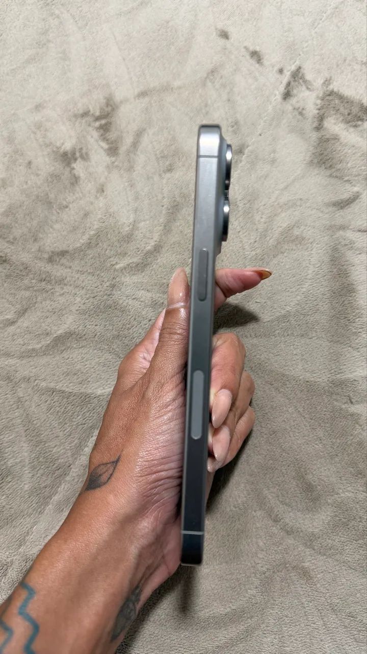 iPhone 15 Pro Max 256GB 76%