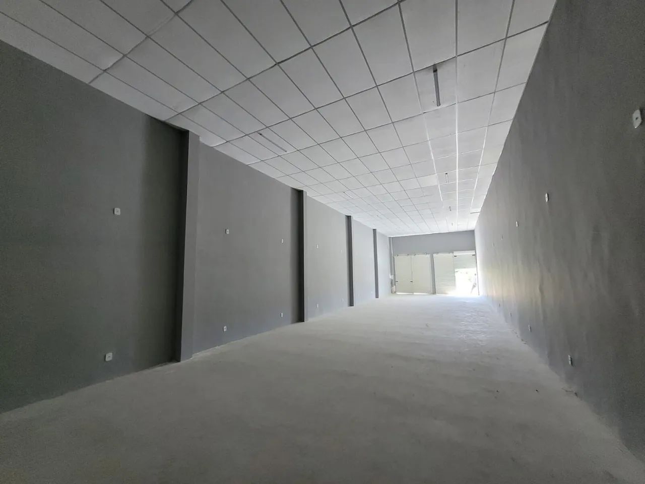 Loja Comercial Nova à Venda em Araruama Parque Hotel - Foto 2