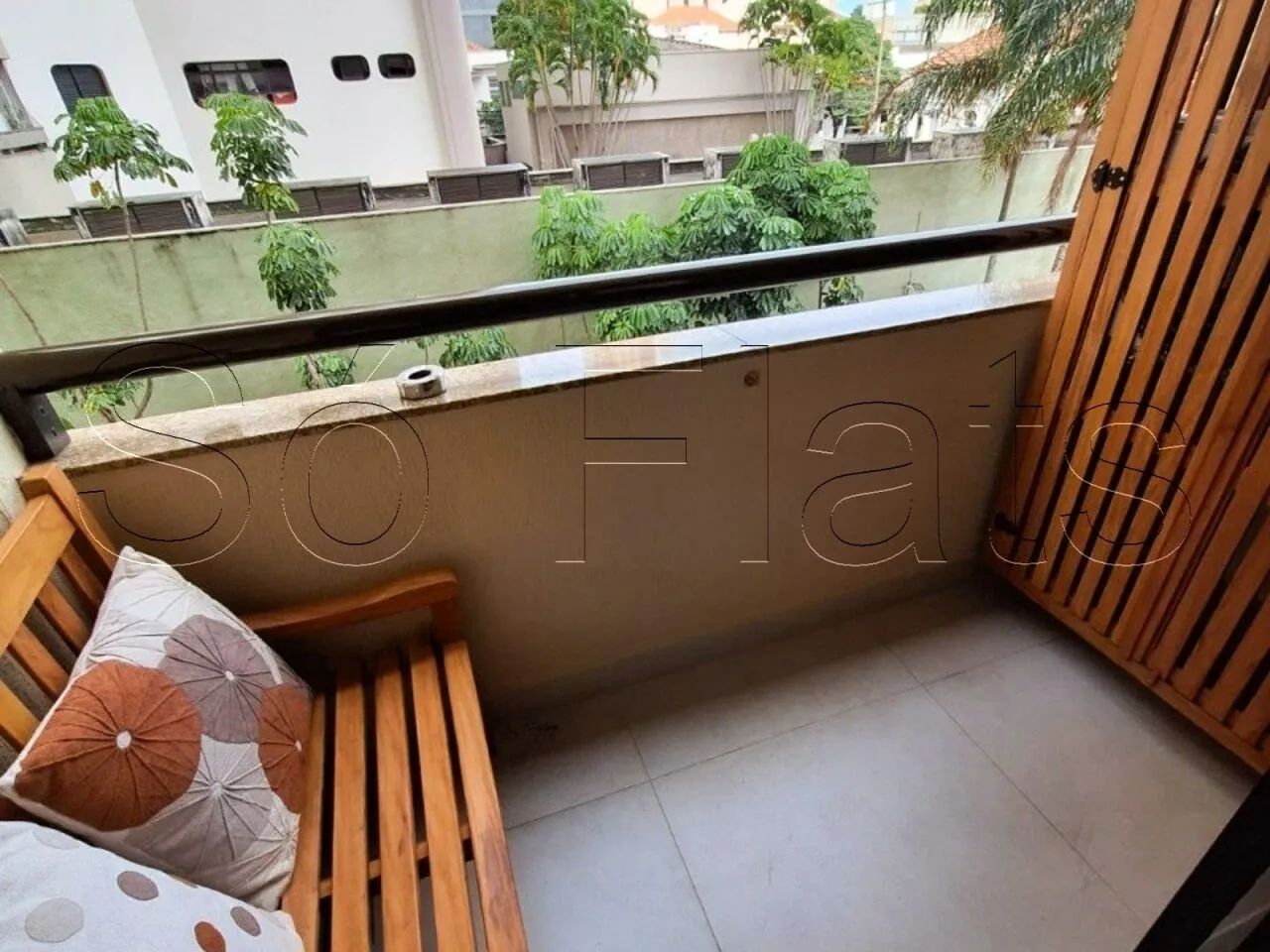 Flat mobiliado no Centro de Piracicaba com varanda e lazer | 44m² com vaga - Foto 3