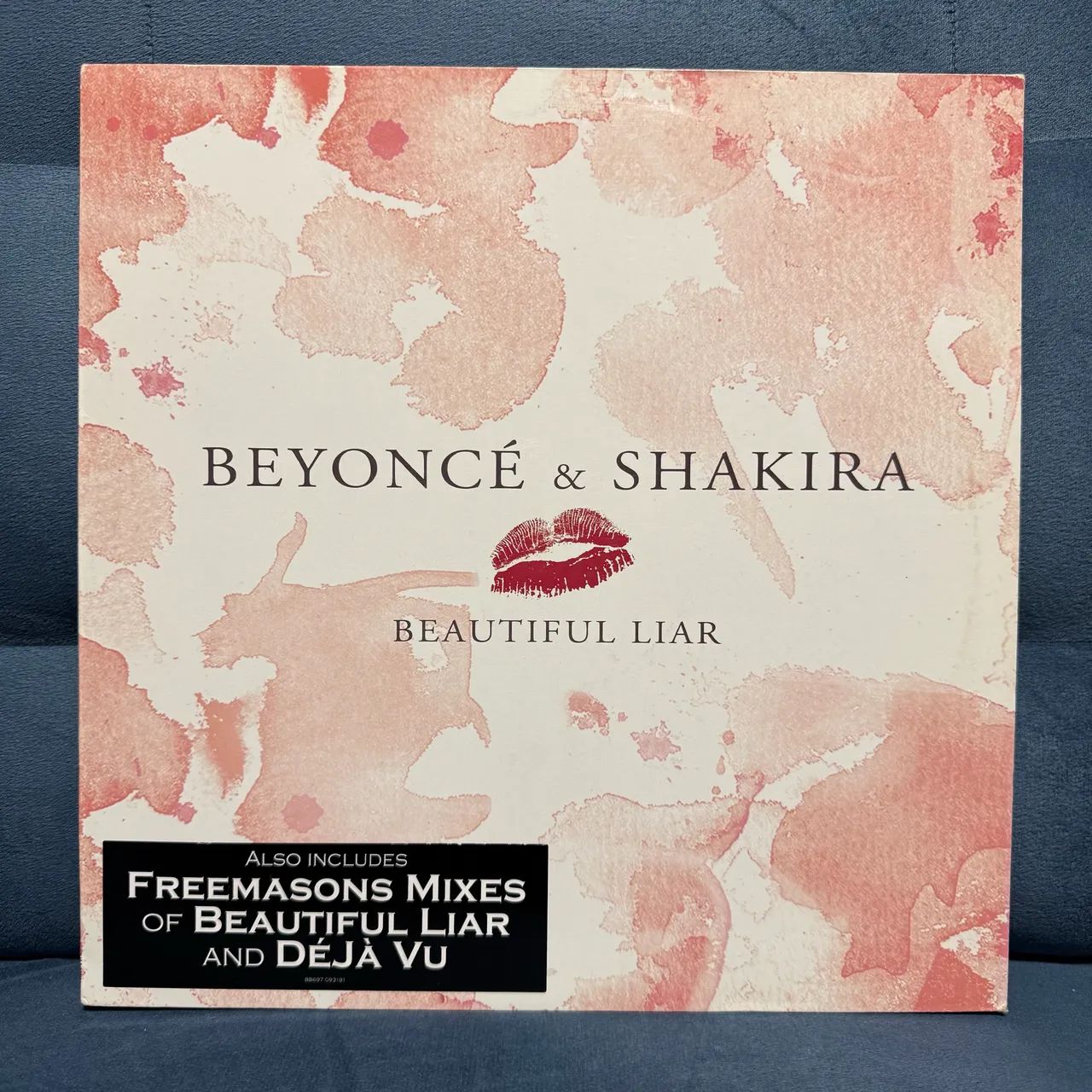 LP Vinil Single Beyoncé & Shakira Beautiful Liar  - Foto 2