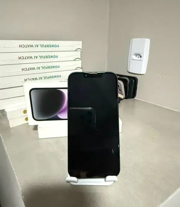 iPhone 14 256gb c/ caixa - Muito novo!  - Foto 4