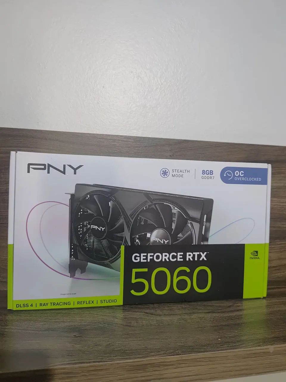 Placa de video PNY Geforce RTX 5060 lacrada