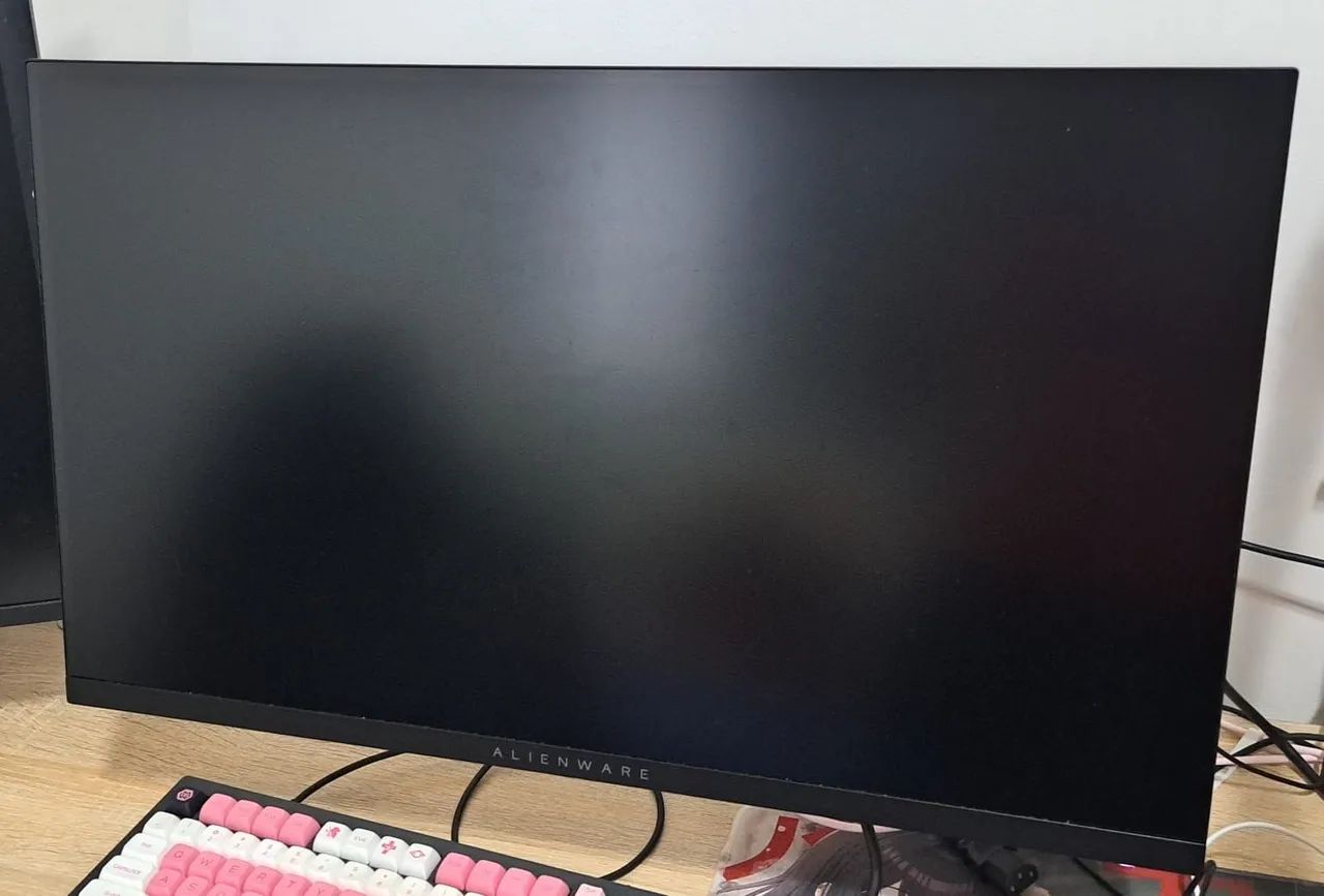 Monitor Alienware 27 QHD 165hz AW2724DM - Foto 2