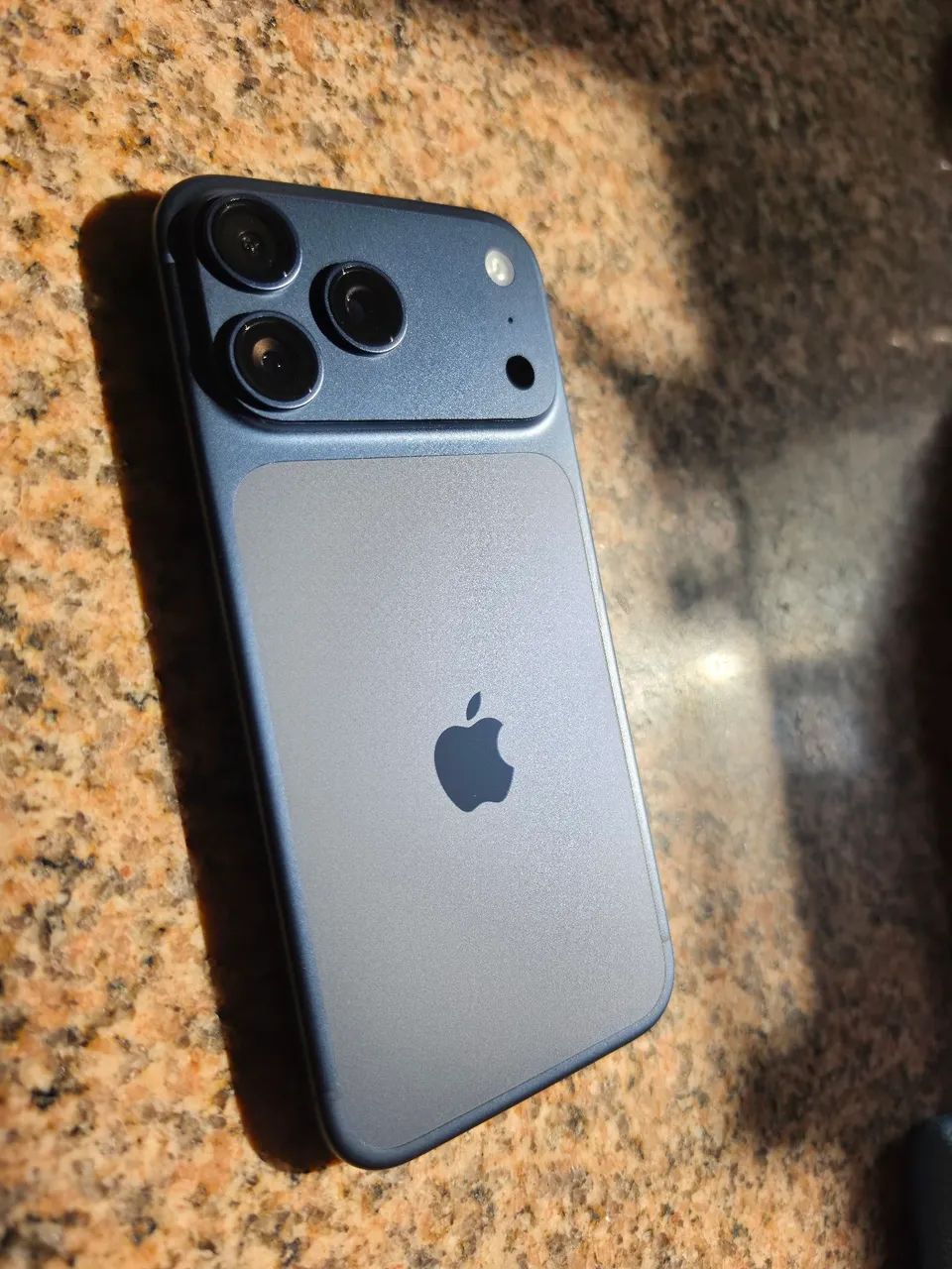 Iphoni 17 pro max 512GB