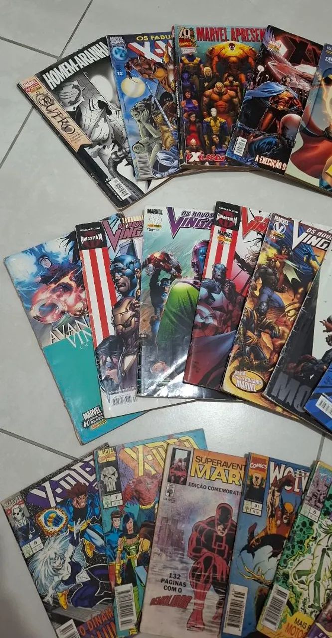 Lote com 22 HQs da Marvel - Foto 2