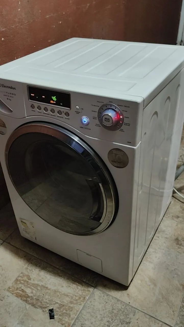 Lava e seca Electrolux Lse 09 9 kg. - Foto 5