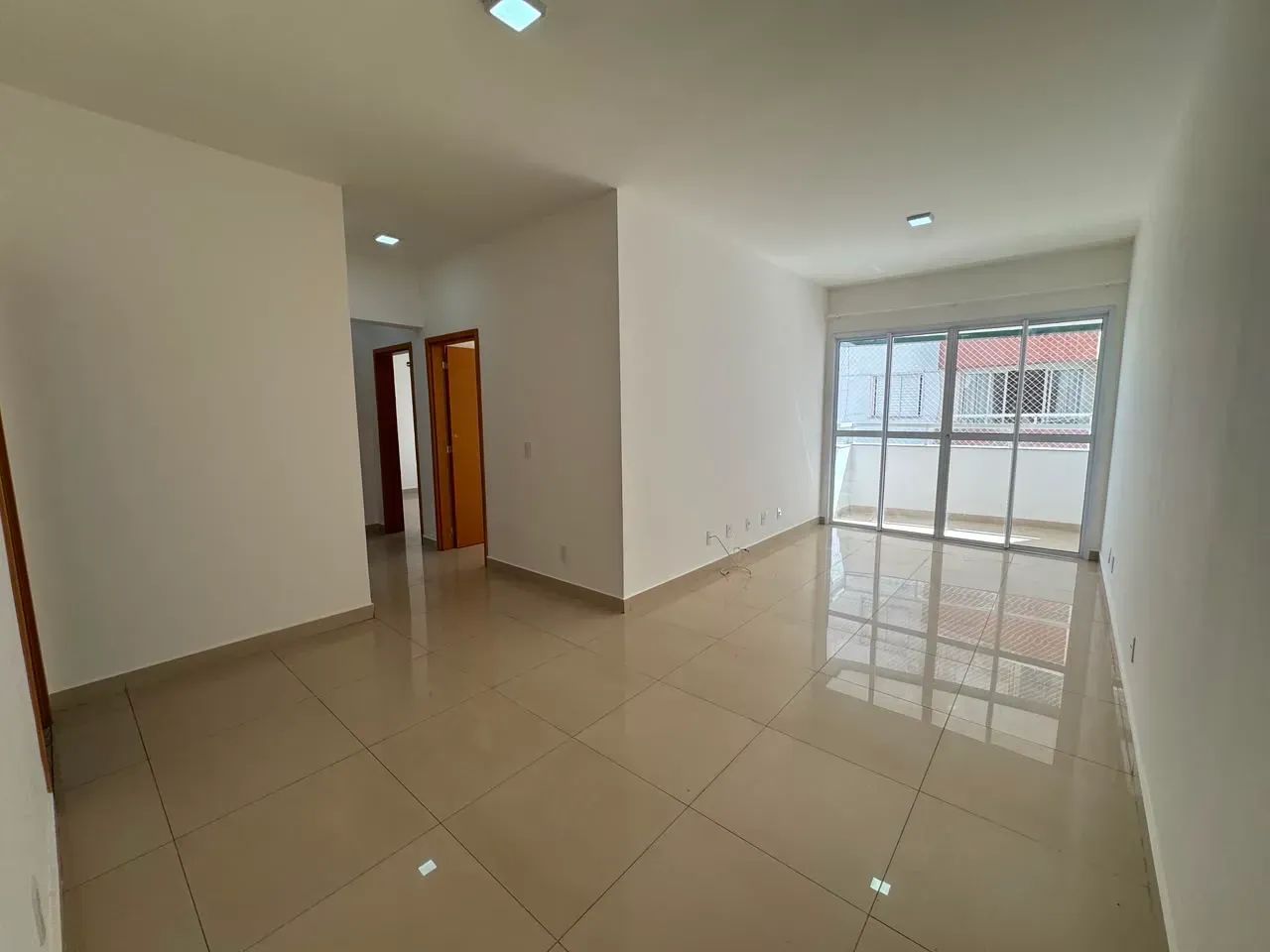 Locação - Apto 3 quartos 2 vagas - Móveis planejados - Foto 2