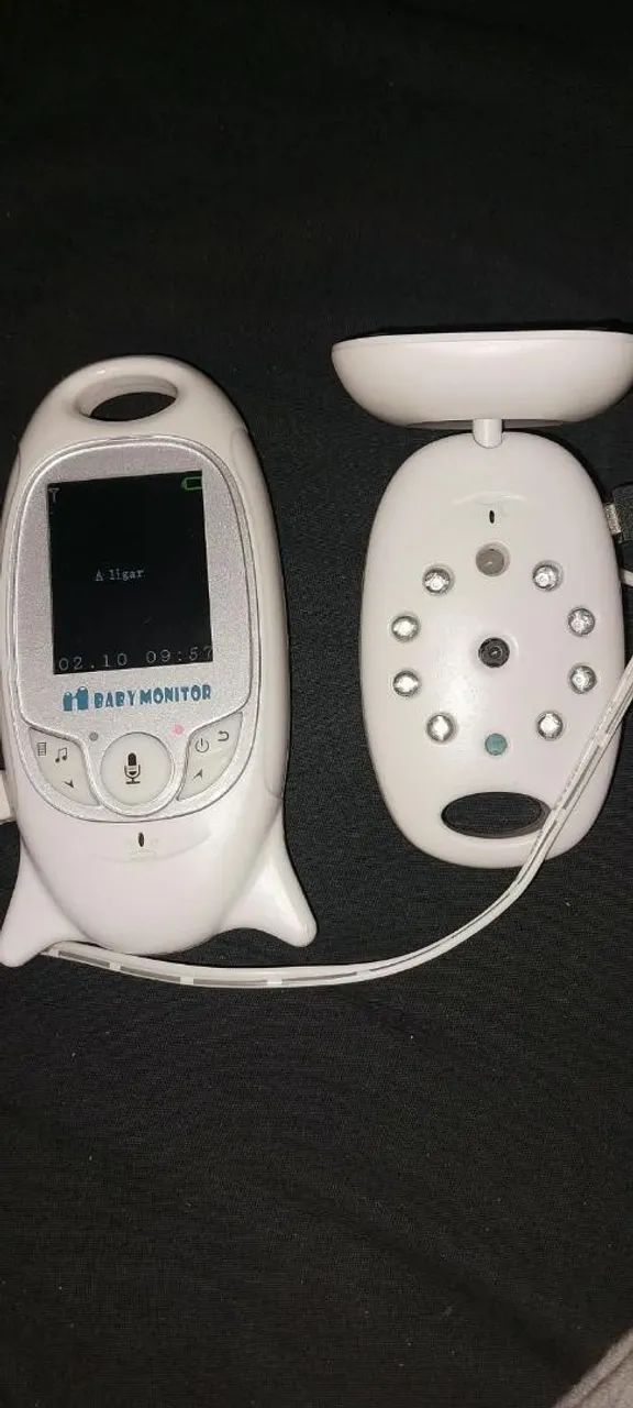 Babá eletrônica com vidro modelo funcionando 