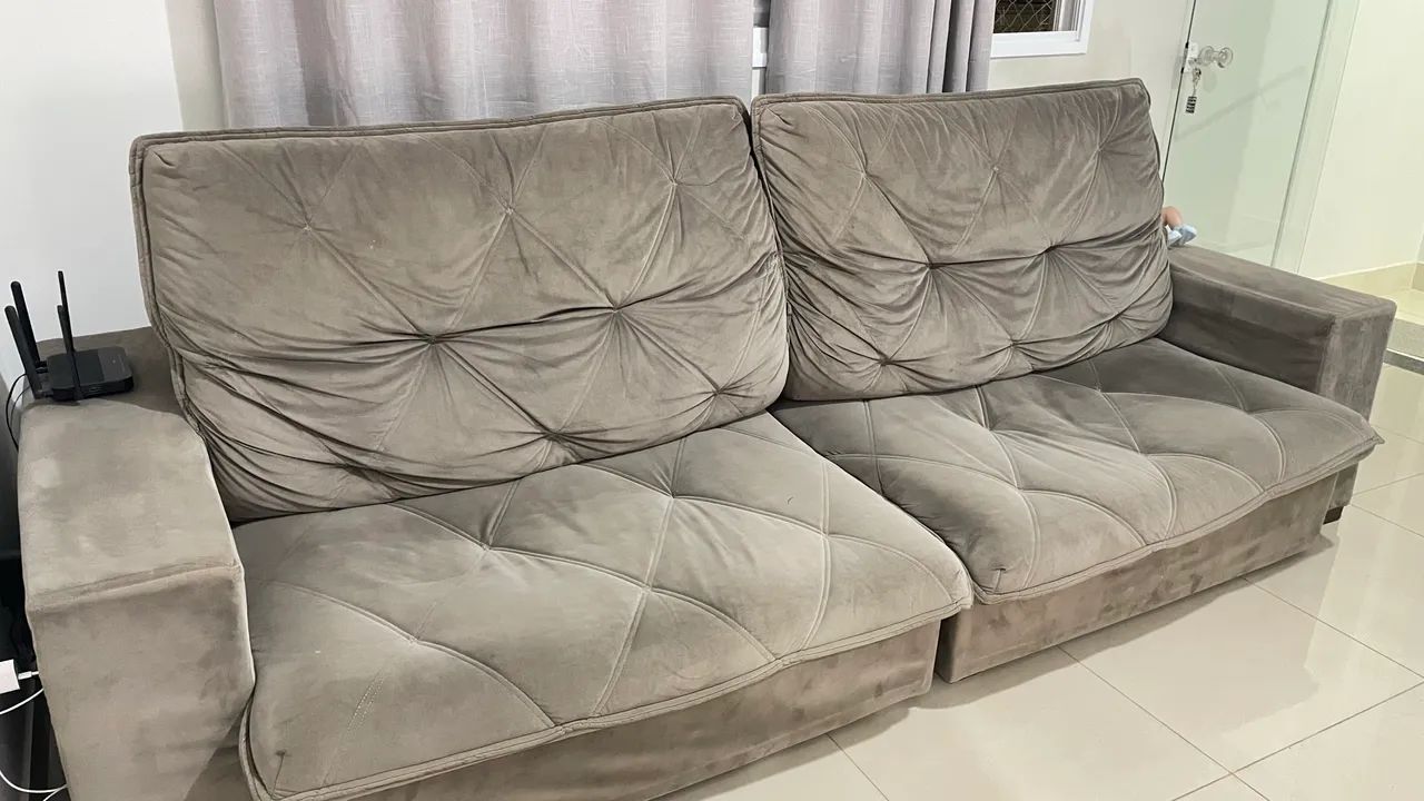 Sofá Retrátil e Reclinável 