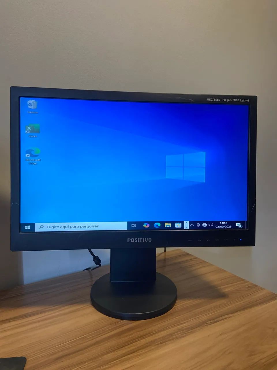 Monitor Positivo de 20 polegadas 