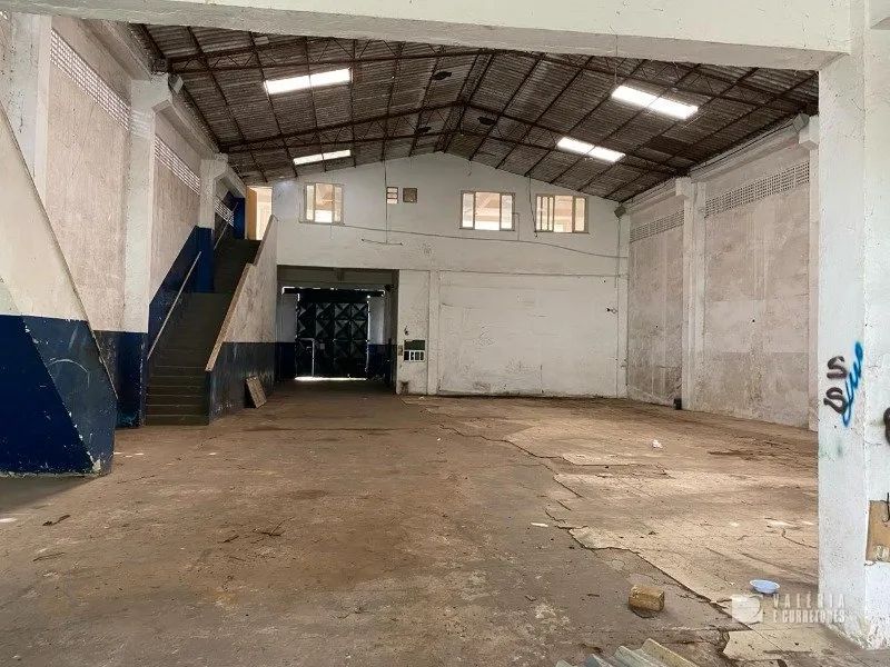 GALPÃO COM 1.200M² - Foto 4