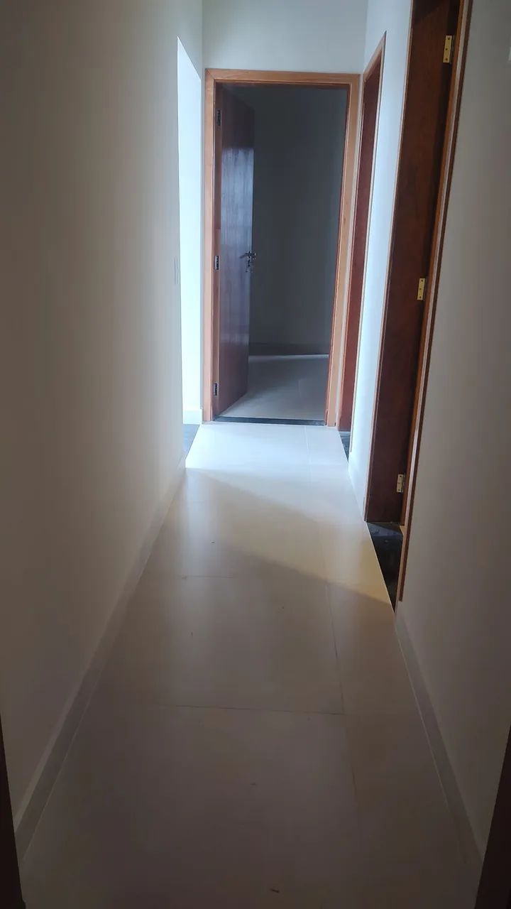 Casa nova com planejados 3 dormitórios sendo 1 suíte  - Foto 2