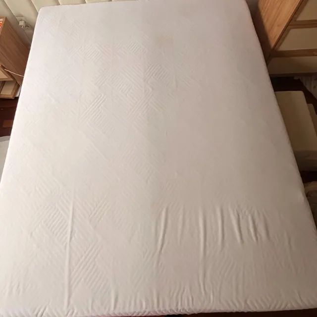 Colchão Emma Premium Hybrid 2.0