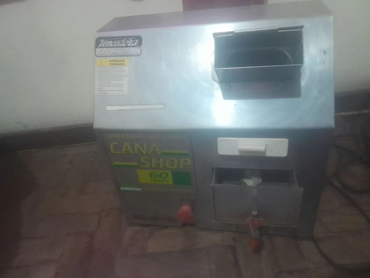 Moedor de cana elétrico compacto seminovo