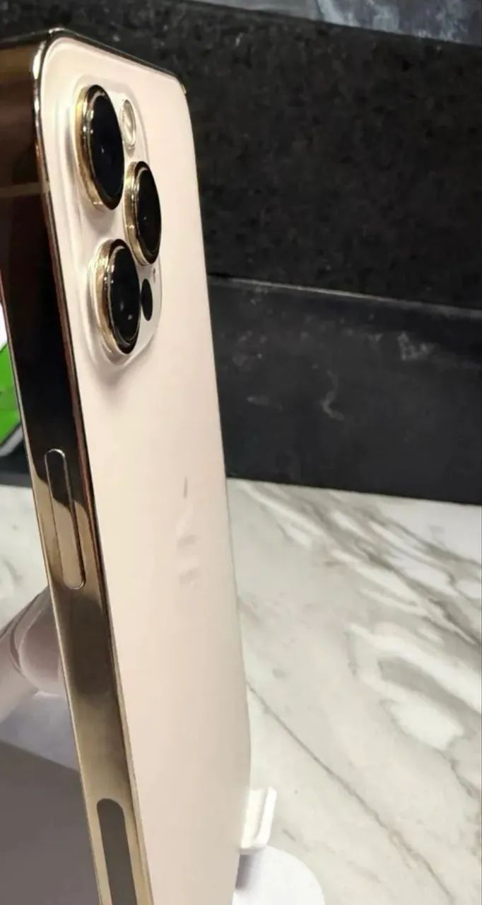 iPhone 12 Pro Max - Foto 2