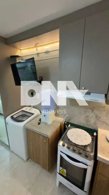 Flat : / Residencial / Ponta de Campina