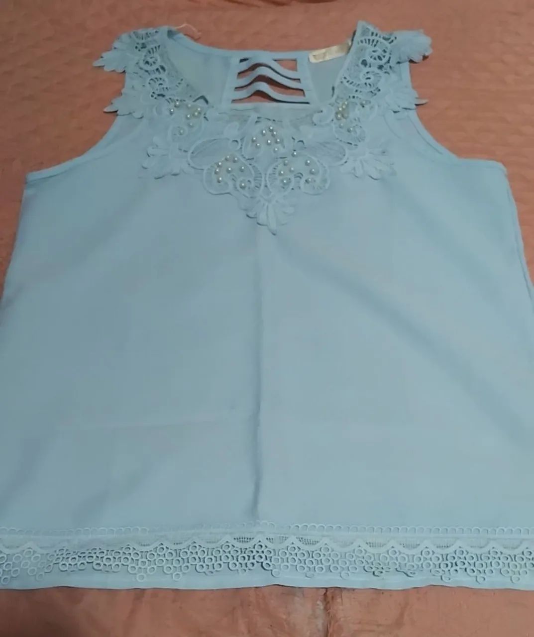 Roupas usadas em bom estado de conservação 