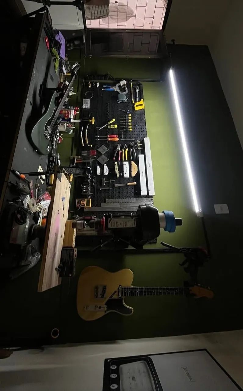 Vendo guitarra stratocaster customizada  - Foto 4