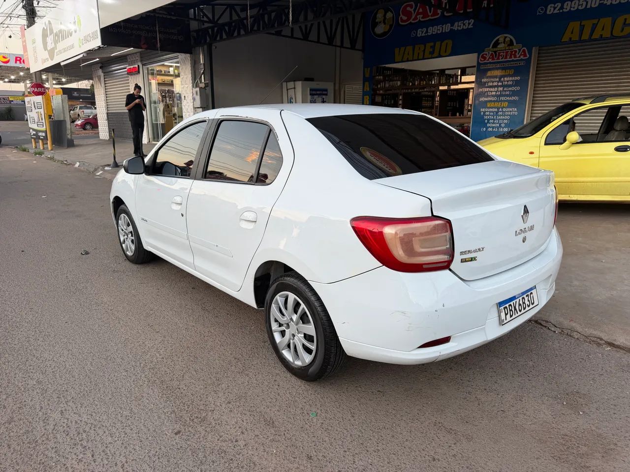 Renault Logan Expression Flex 1.0 12V 4P 2019 - Foto 4