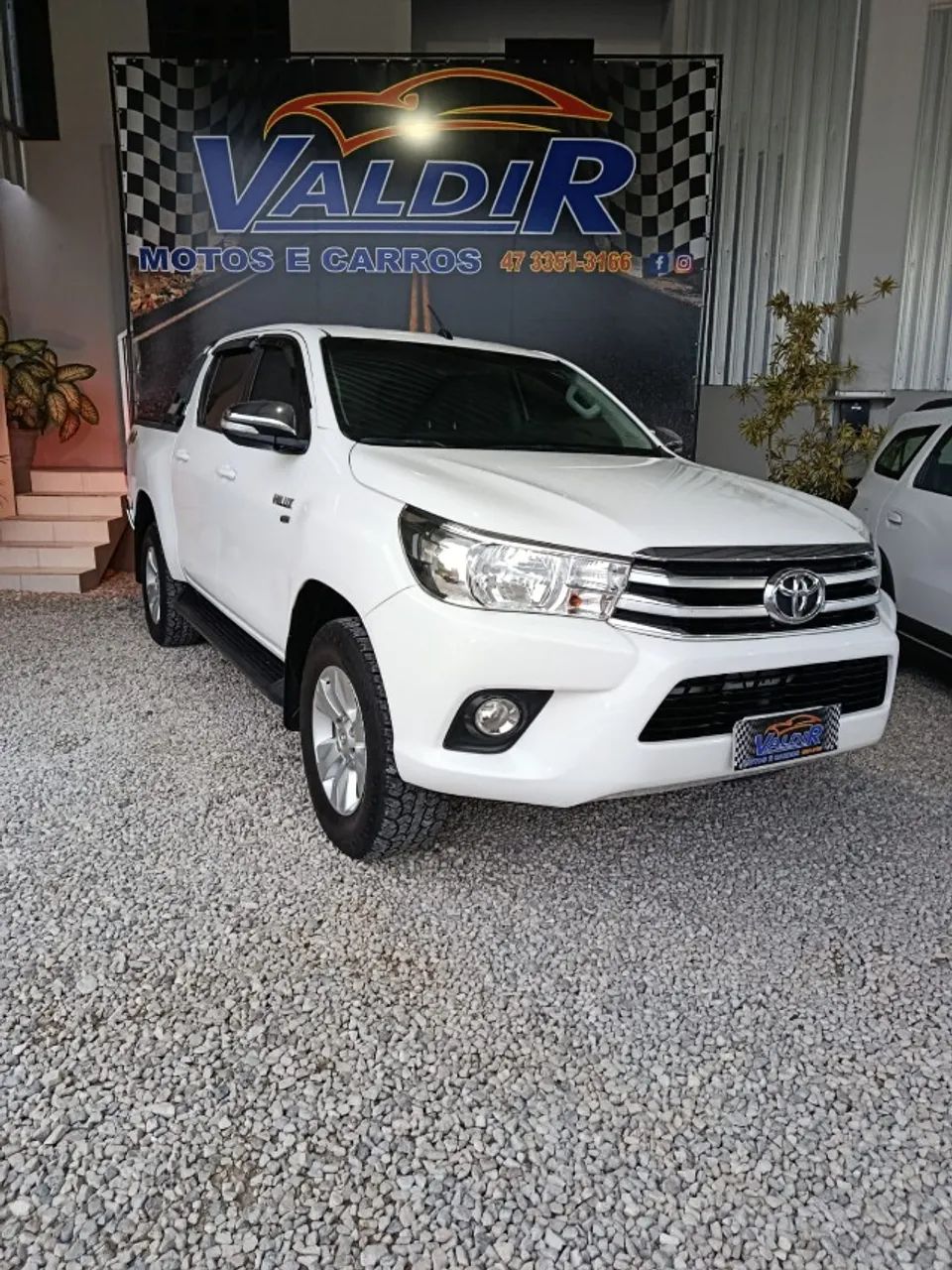 Toyota Hilux CD SRV 4X4 2.7 AT FLEX 2017