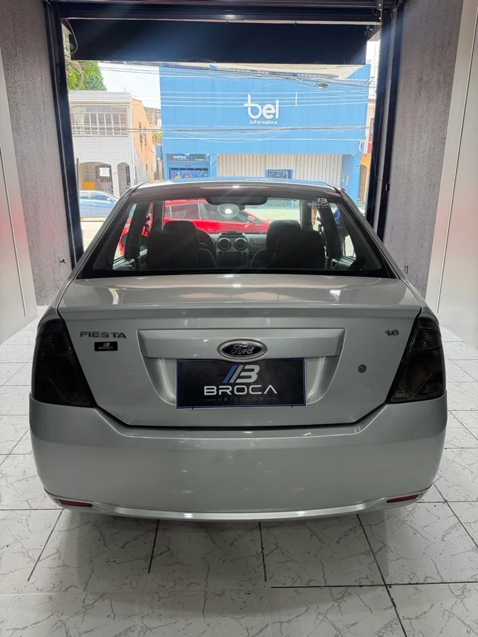 Ford Fiesta 2011 - Foto 5