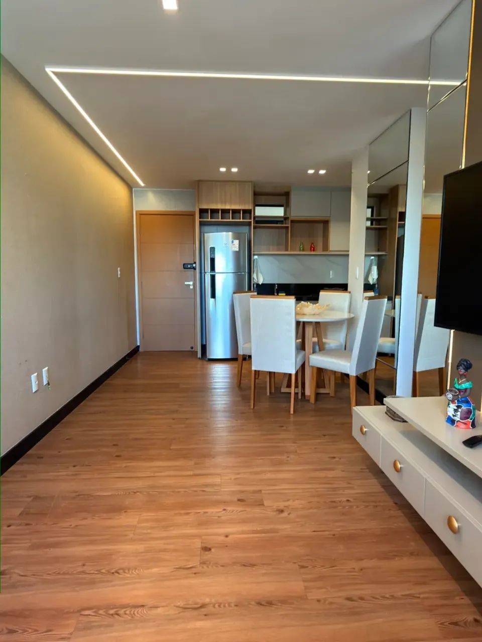 Apartamento 2 quartos semi mobiliado - Foto 2