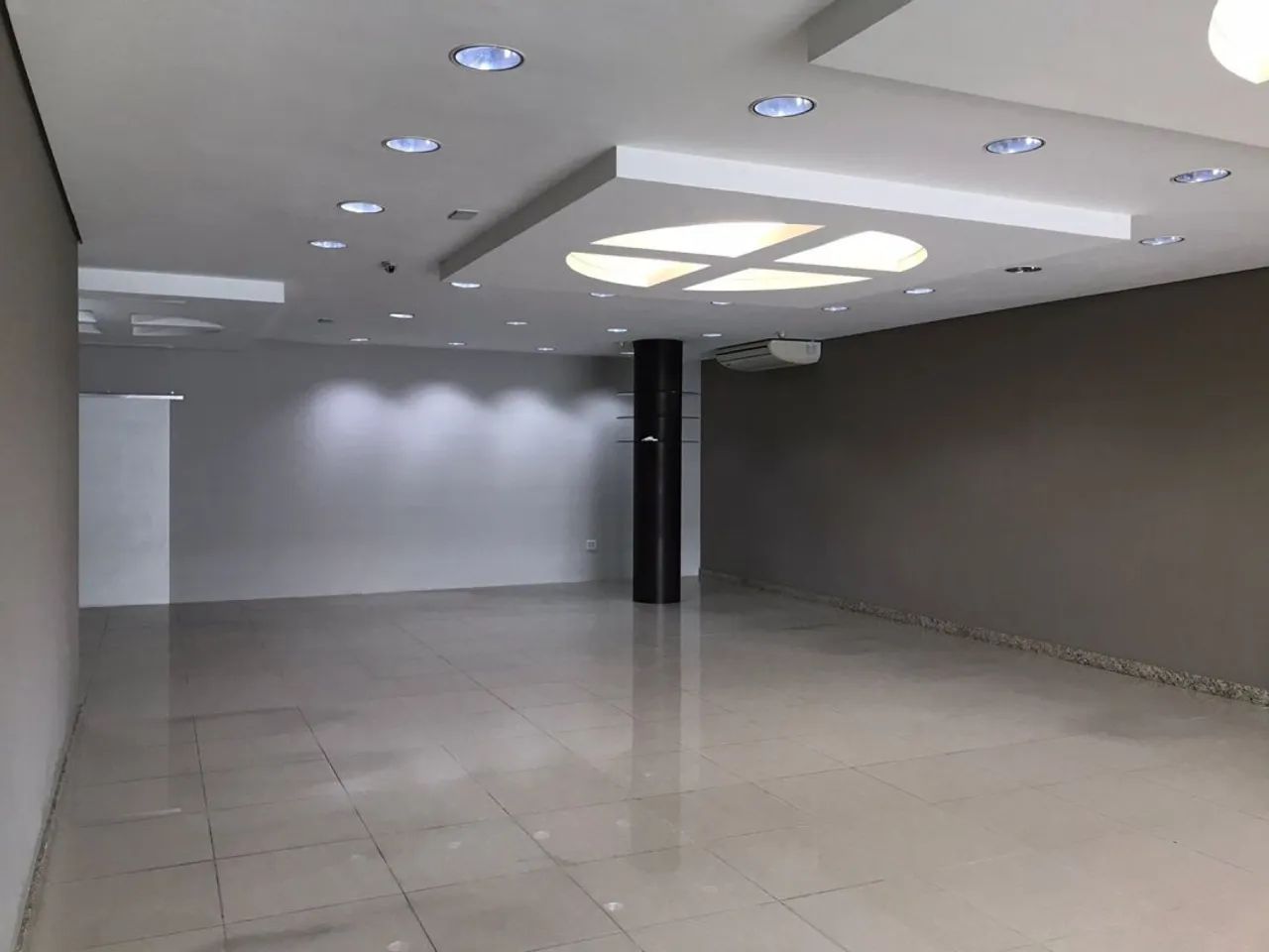 LINDA LOJA NA AVENIDA DUQUE DE CAXIAS ! ! ! - Foto 2