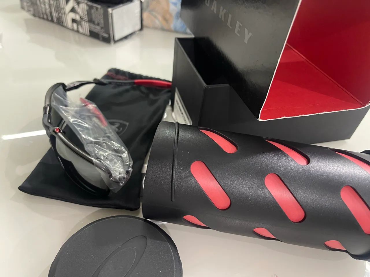 Óculos Bad Man Oakley Escuderia Ferrari - Foto 3